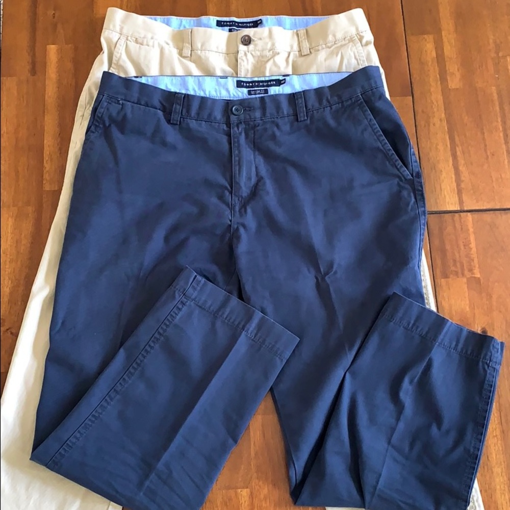 👉🏻Lot of 2 Tommy Hilfiger Custom Fit chinos 36!